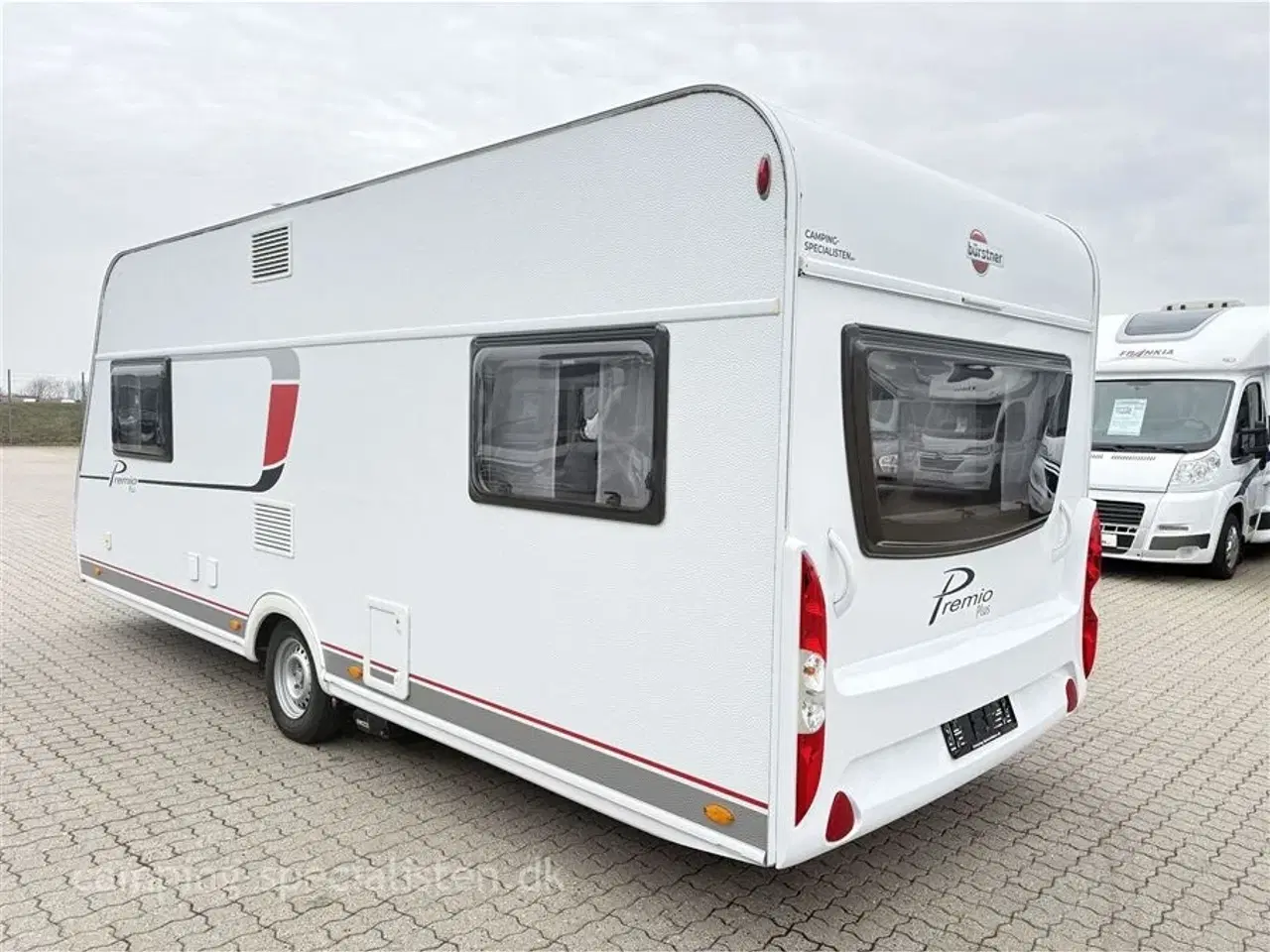 Billede 3 - 2018 - Bürstner Premio Plus 510 TK   Bürstner Premio Plus 510 TK 2018 - Se den nu hos Camping-Specialisten.dk