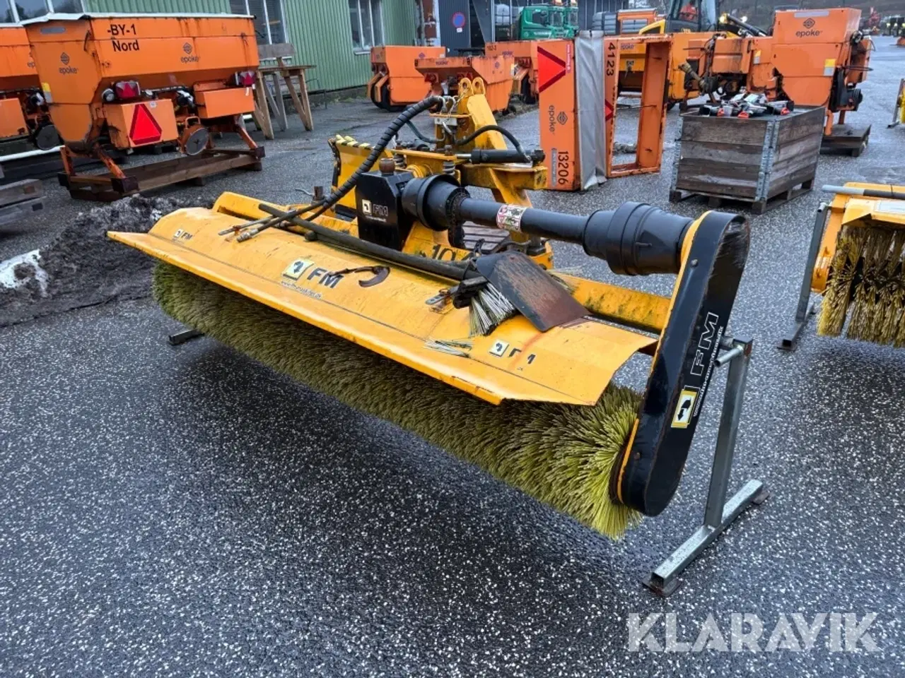 Billede 1 - Kost FM-maskiner MF fejemaskine