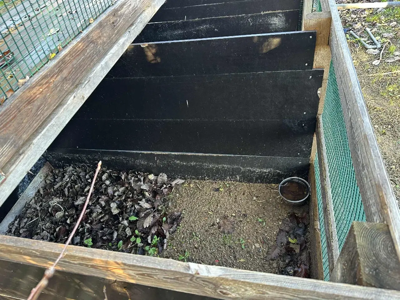 Billede 3 - Kaninbur/løbegård