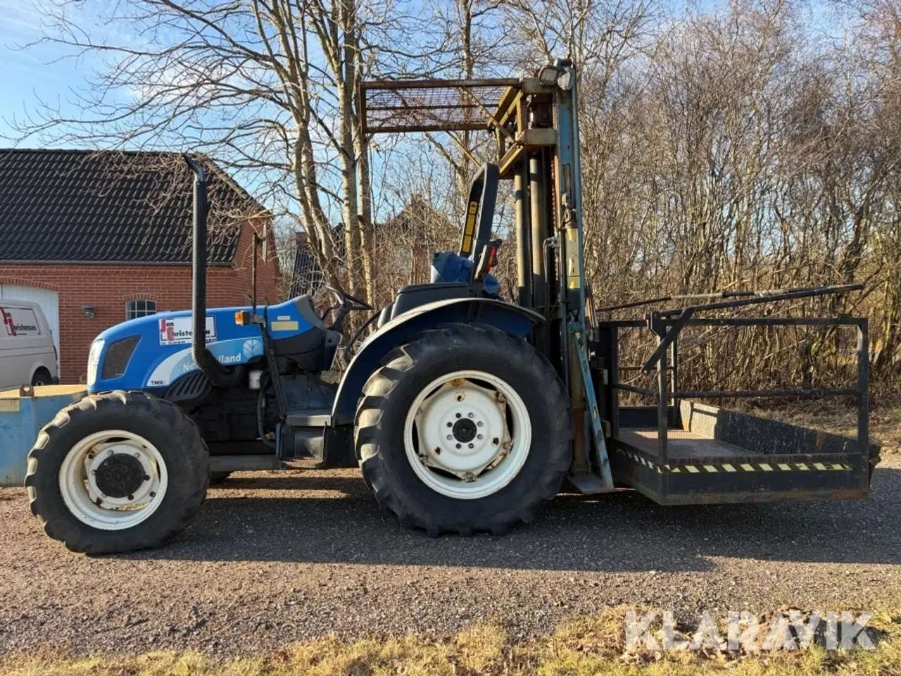 Billede 2 - Traktor New Holland TN60A 8 meter byggelift med kurv