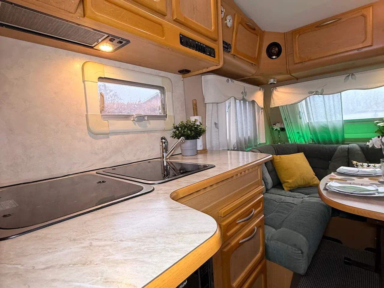 Billede 8 - 2004 Kabe Ametist / Med Fuld Automatisk Mover 