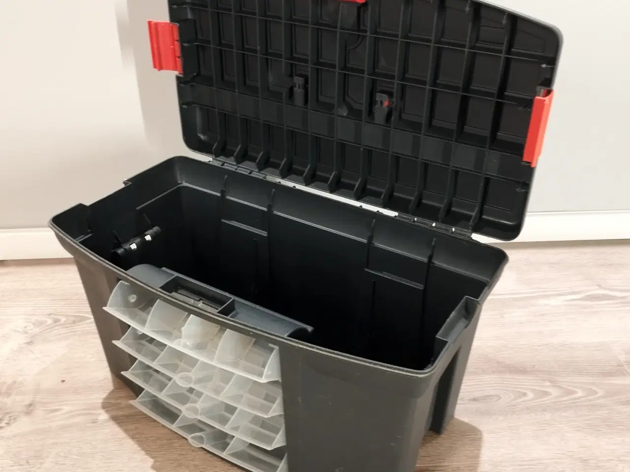 Billede 3 - Værktøjskuffert:  -  Opbevaringskuffert: