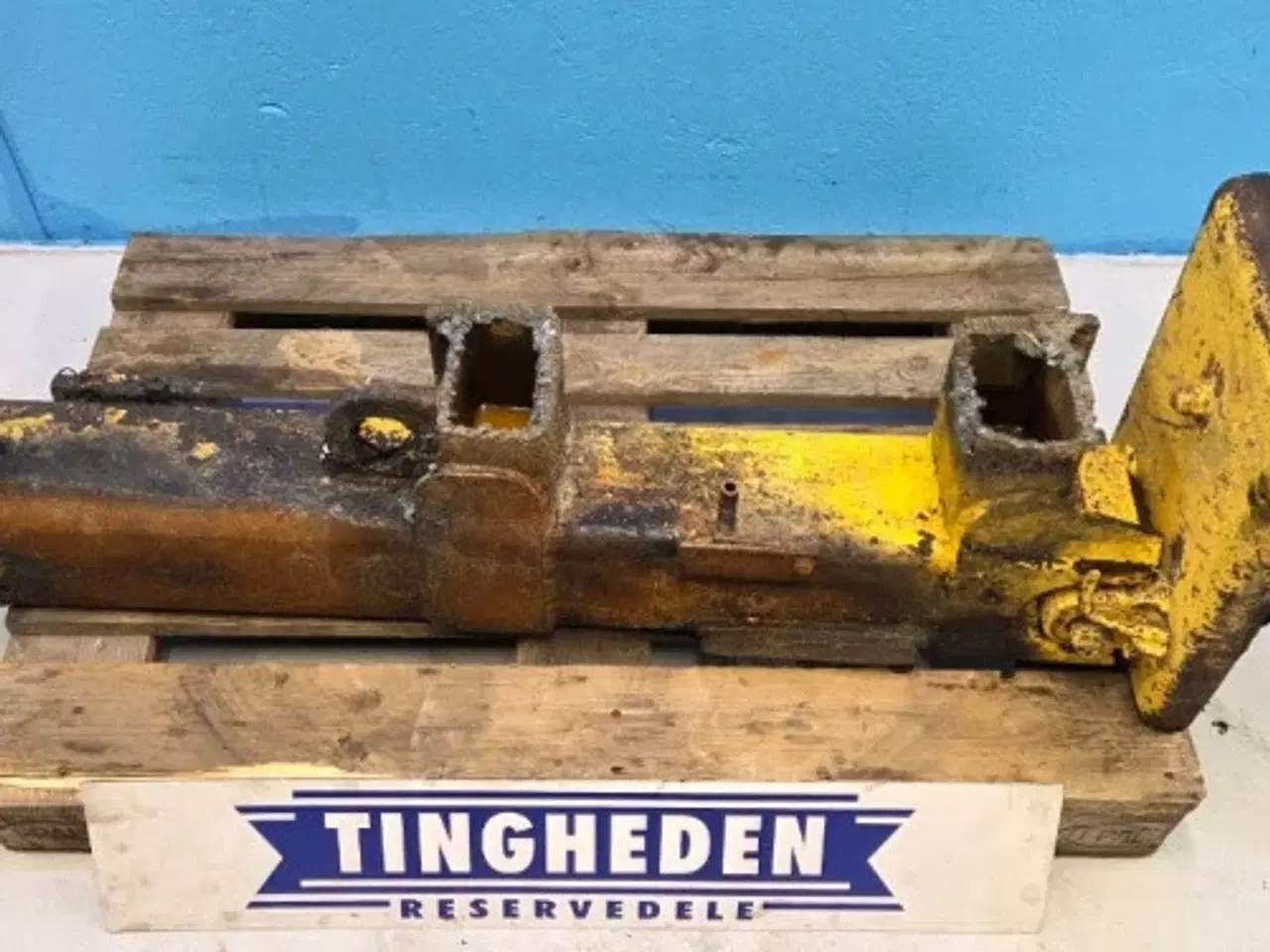 Billede 2 - New Holland LB115B Støtteben R.  87376352