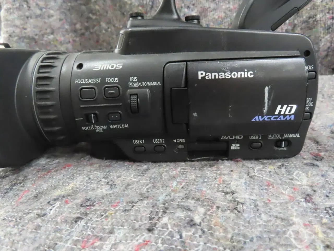 Billede 2 - Videokamera - PANASONIC AVCCAM HD AG-HMC41 E (MOMSFRI)