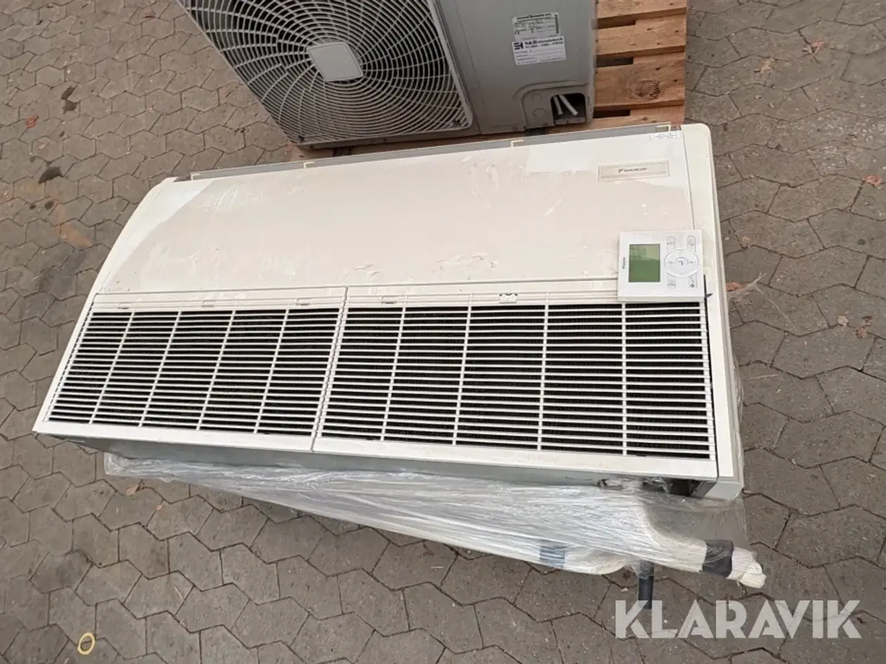 Billede 9 - Varmepumpe Daikin RZQG140L7Y1B