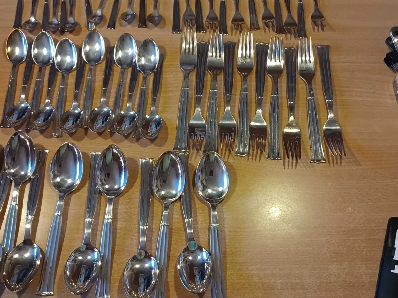 Billede 1 - Bestik af mærket Regent sælges