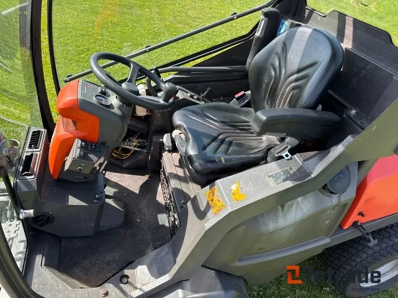 Billede 5 - Husqvarna P 525D med kabine