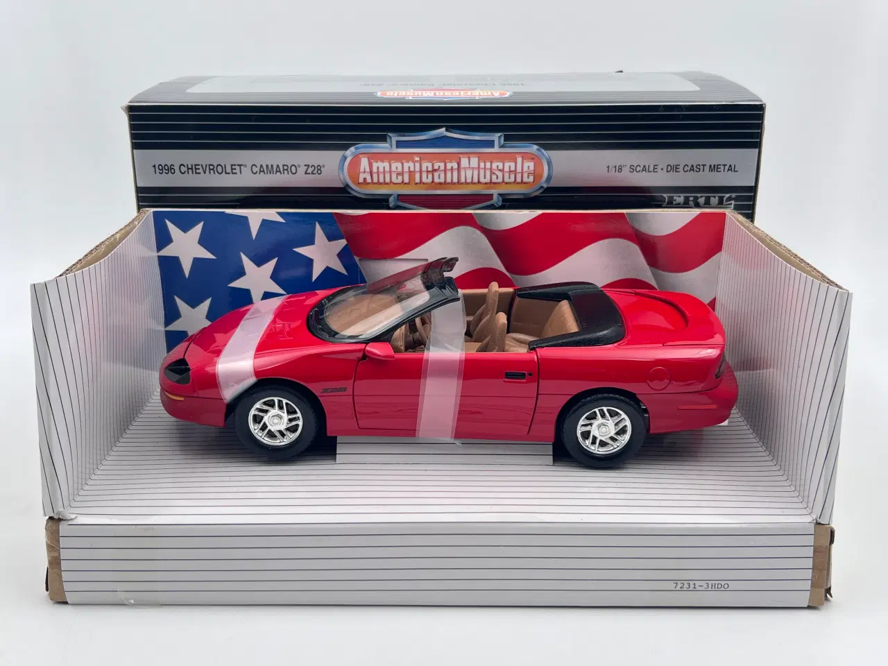 Billede 1 - 1996 Chrvrolet Camaro Z28 1:18  Super flot model