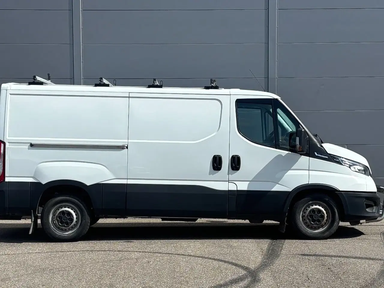 Billede 8 - Iveco Daily 3,0 35S18 9m³ Van AG8