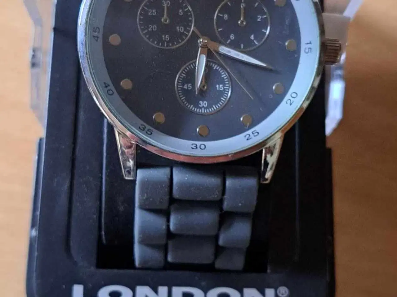 Billede 5 - Forskellige herre ure de er alle nye 