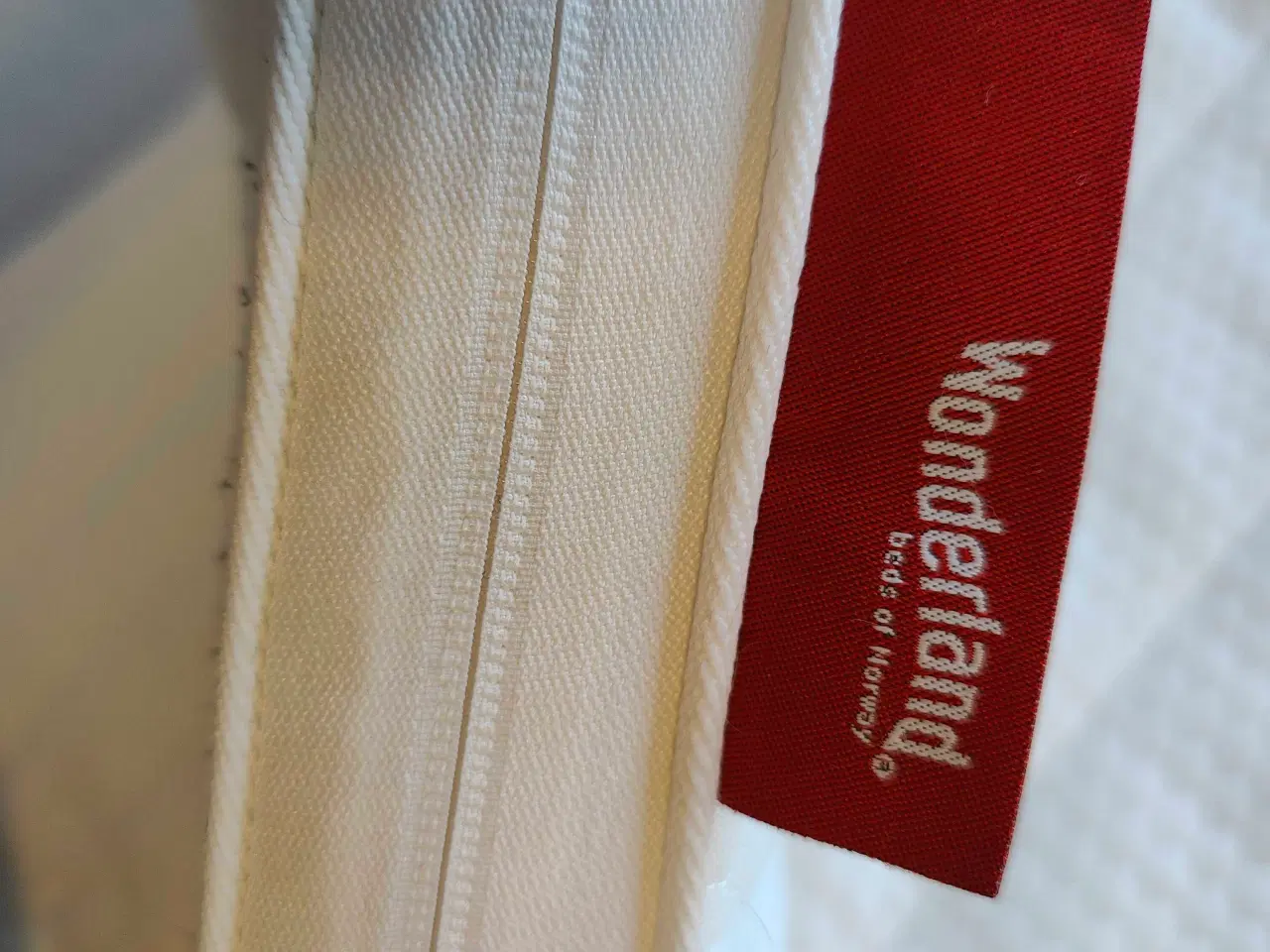 Billede 2 - Topmadras fra Wonderland 140 x 200 x 6 cm