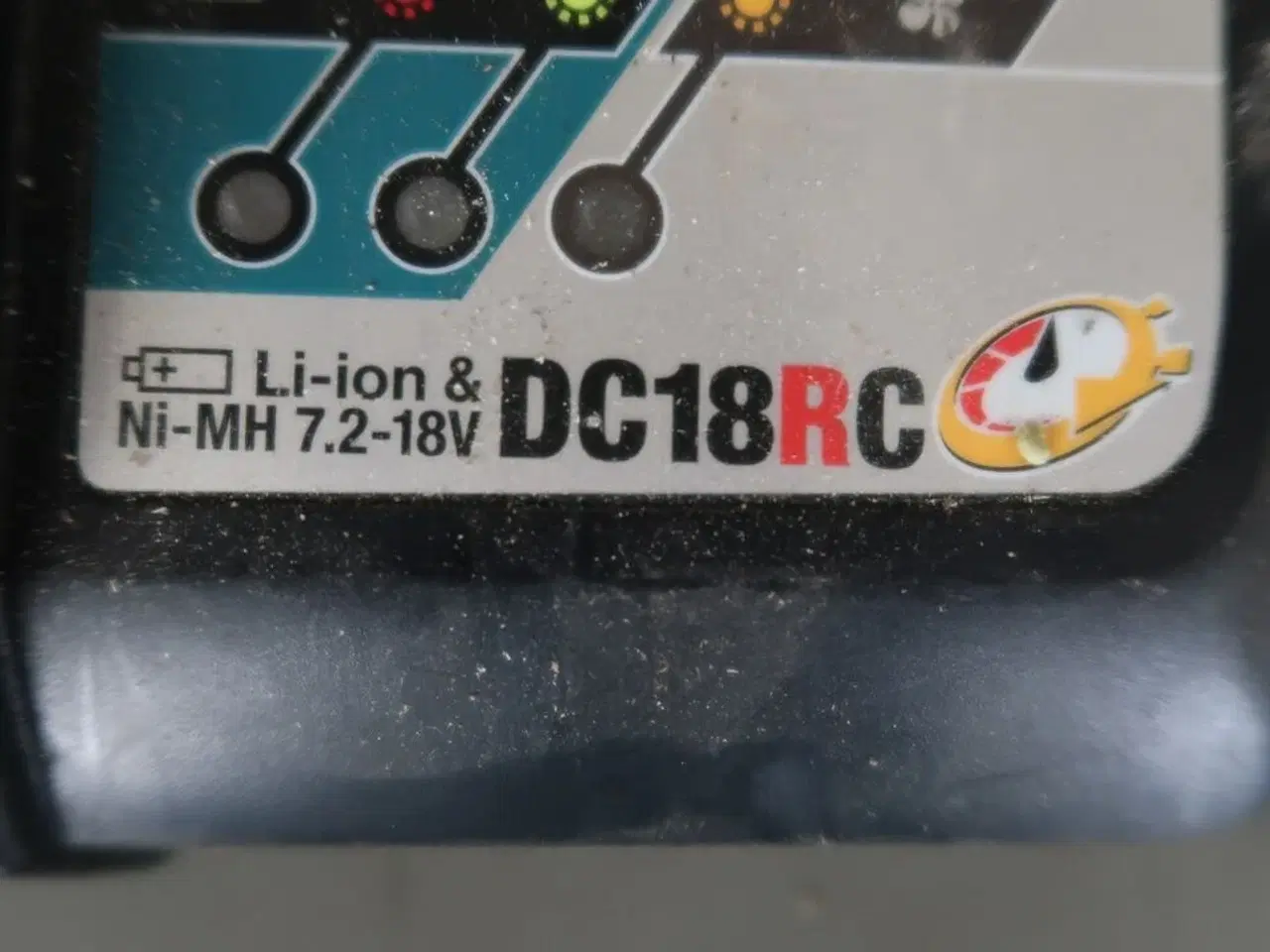 Billede 2 - Batterilader MAKITA DC18RC