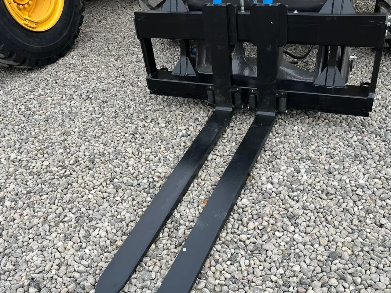 Billede 12 - Volvo Pallegafler Hydraulisk 5Tons pallegafler med Volvoskifte, hydraulisk gaffelflyt og 1,5m slæde