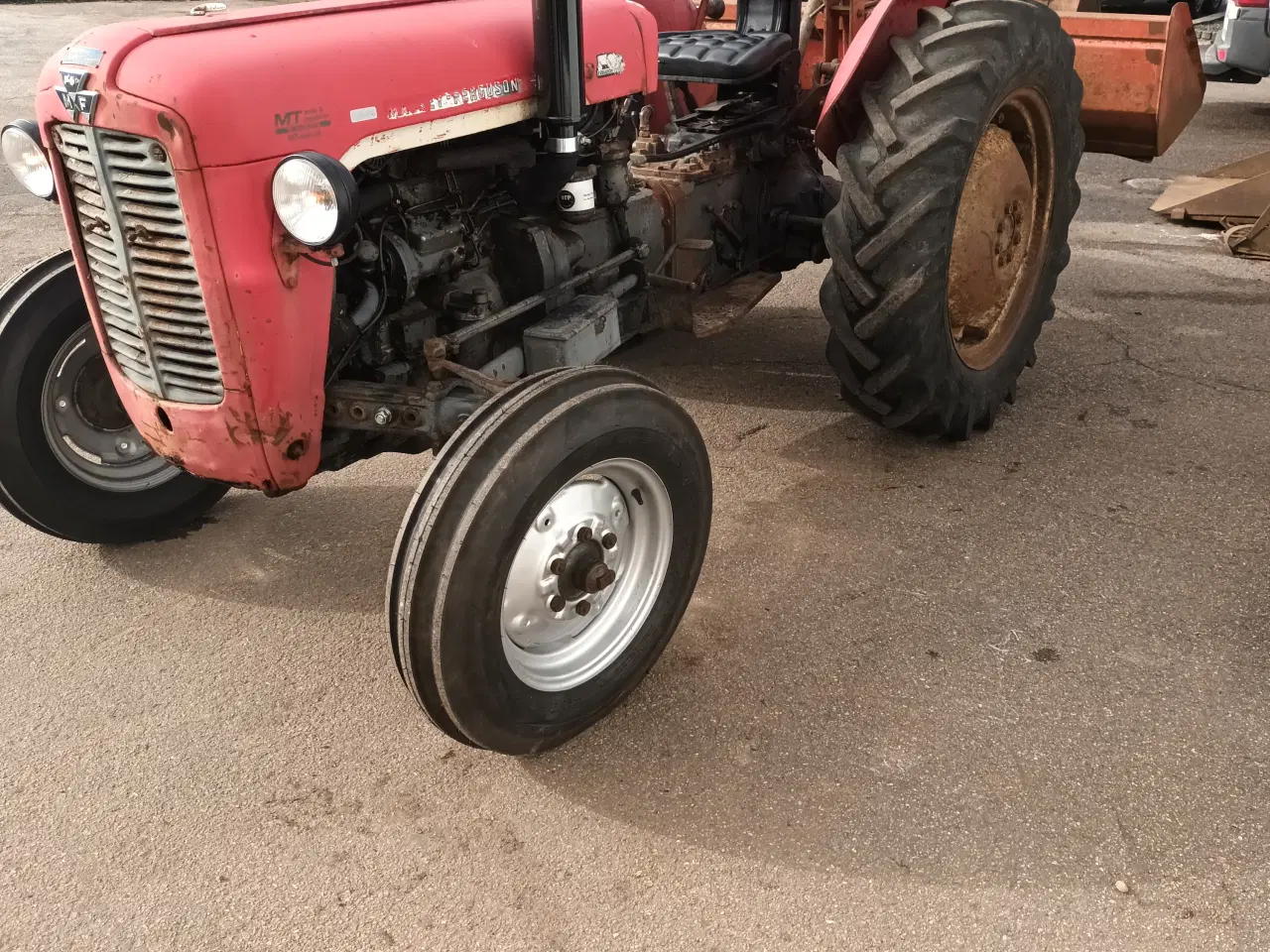 Billede 9 - mf traktor