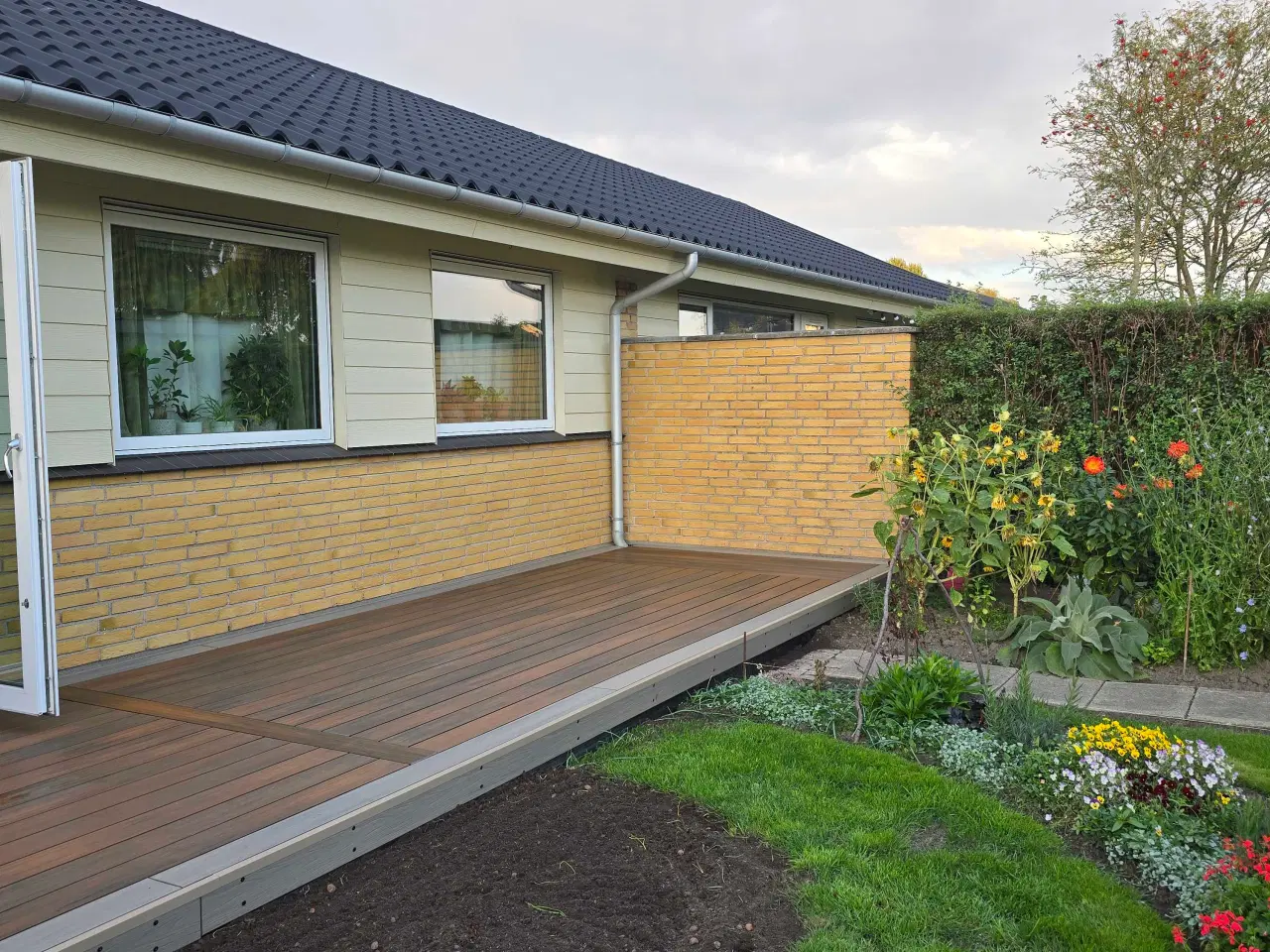 Billede 1 - Kirkedal Heimdal terrasse.