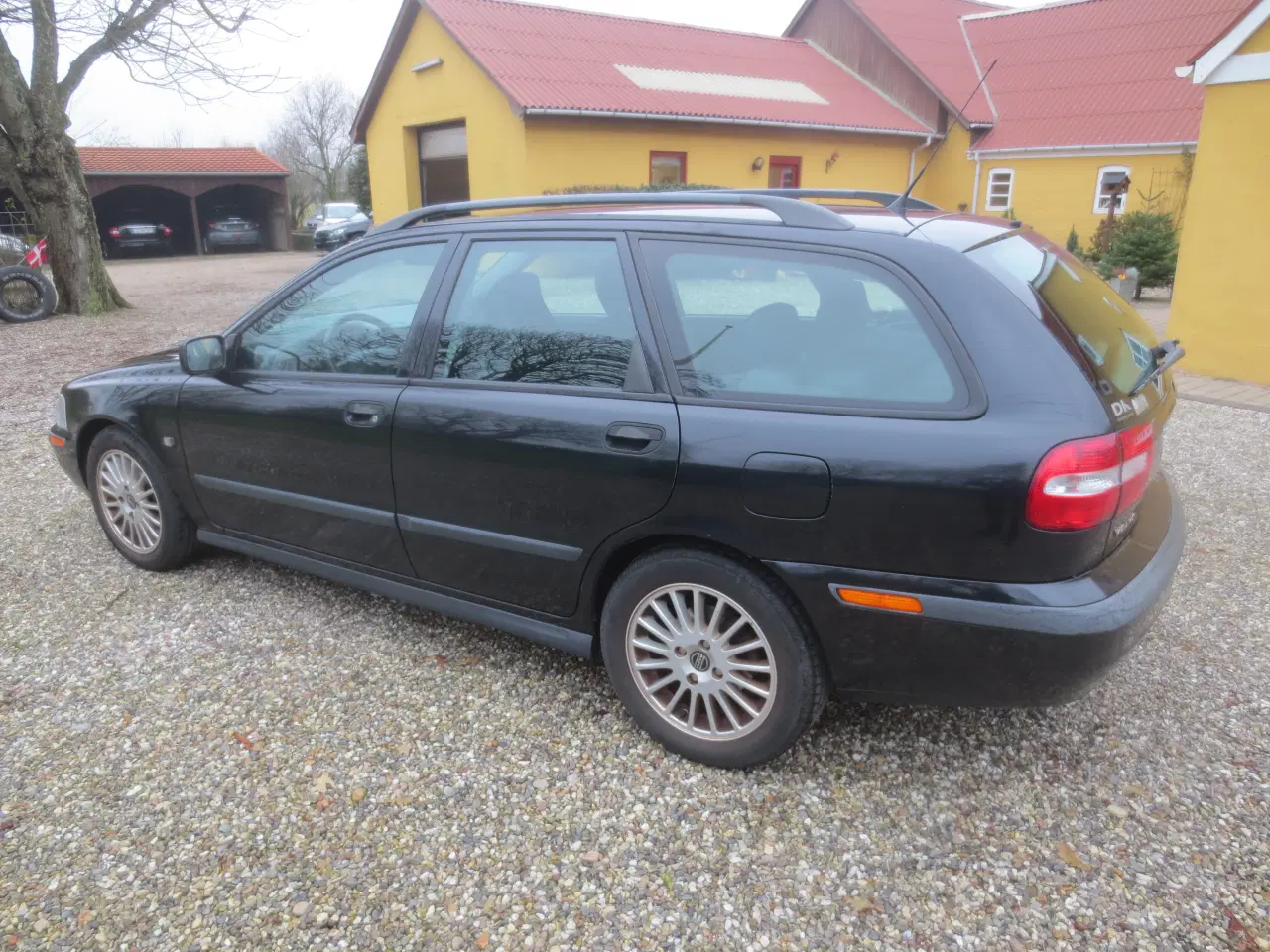 Billede 8 - Volvo V 40 1.8 i Stc synet 5/2024. 