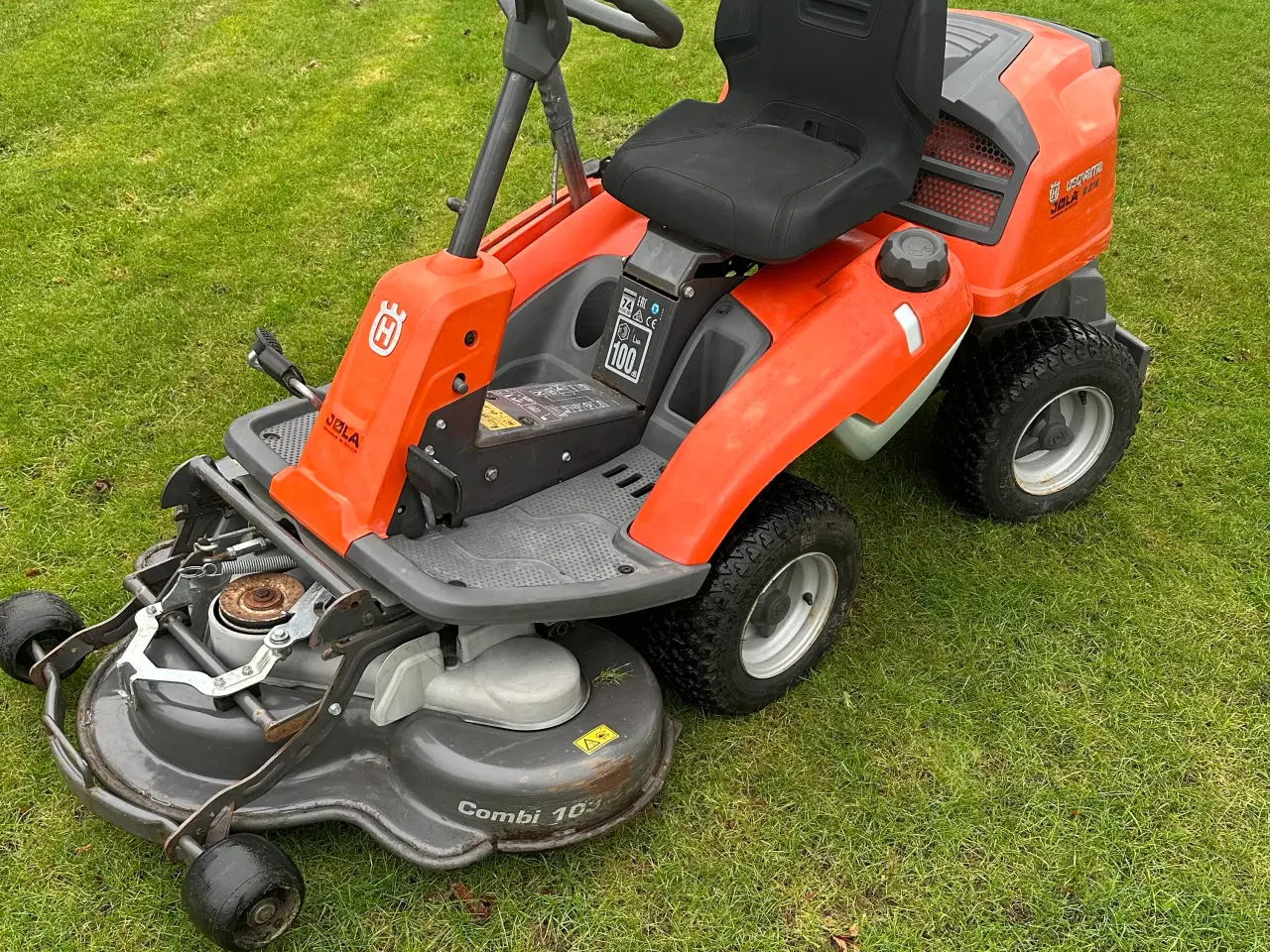 Billede 1 - Husqvarna R216 havetraktor