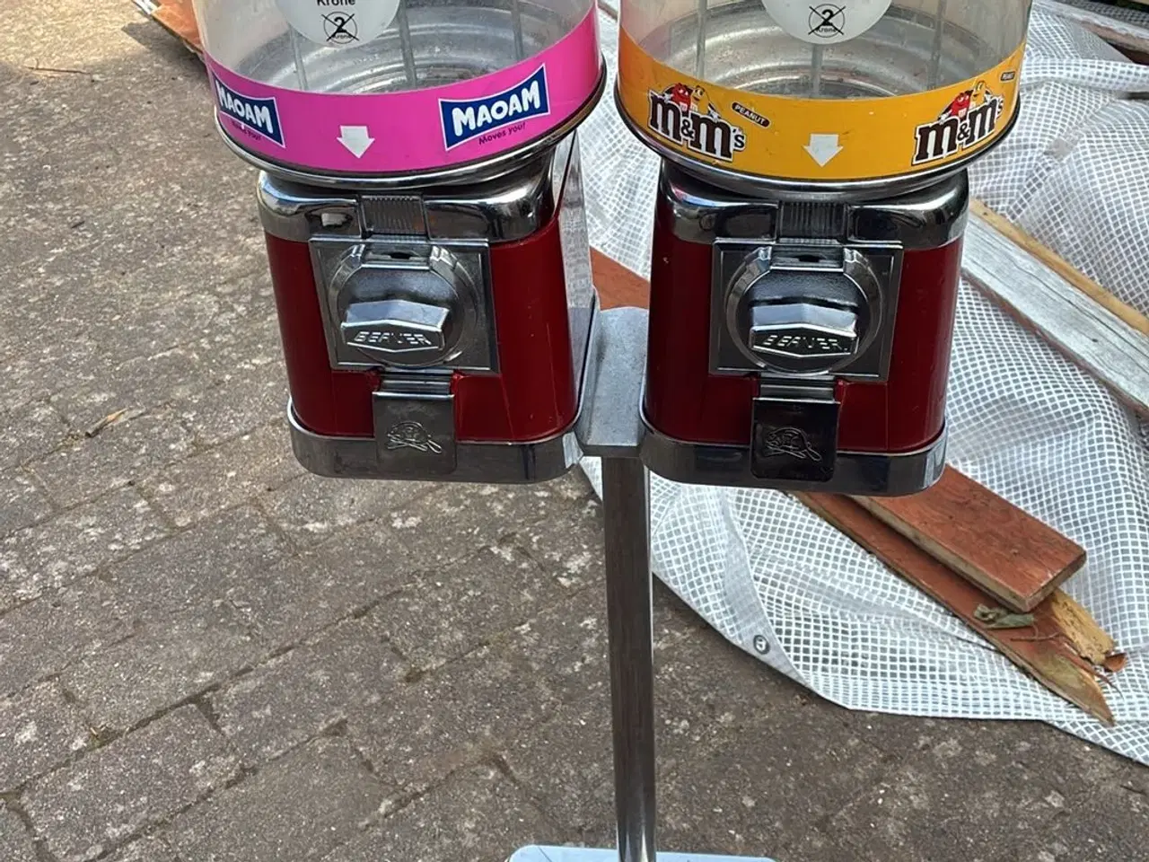 Billede 2 - slikautomater