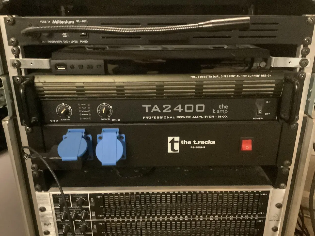 Billede 4 - PA anlæg forstærker og højtalere