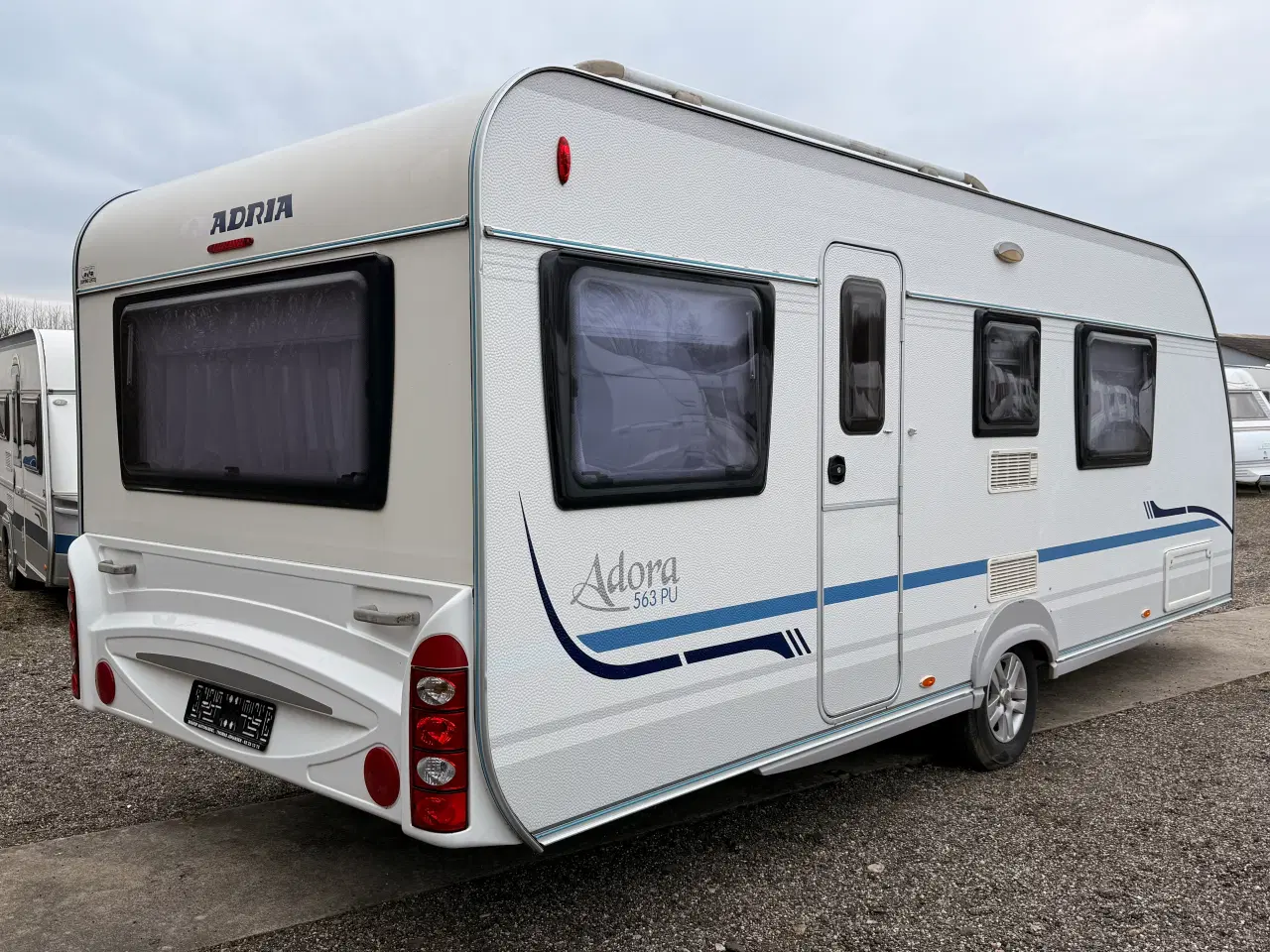 Billede 2 - 2011 Adria 563 PU / Isabella Fortelt