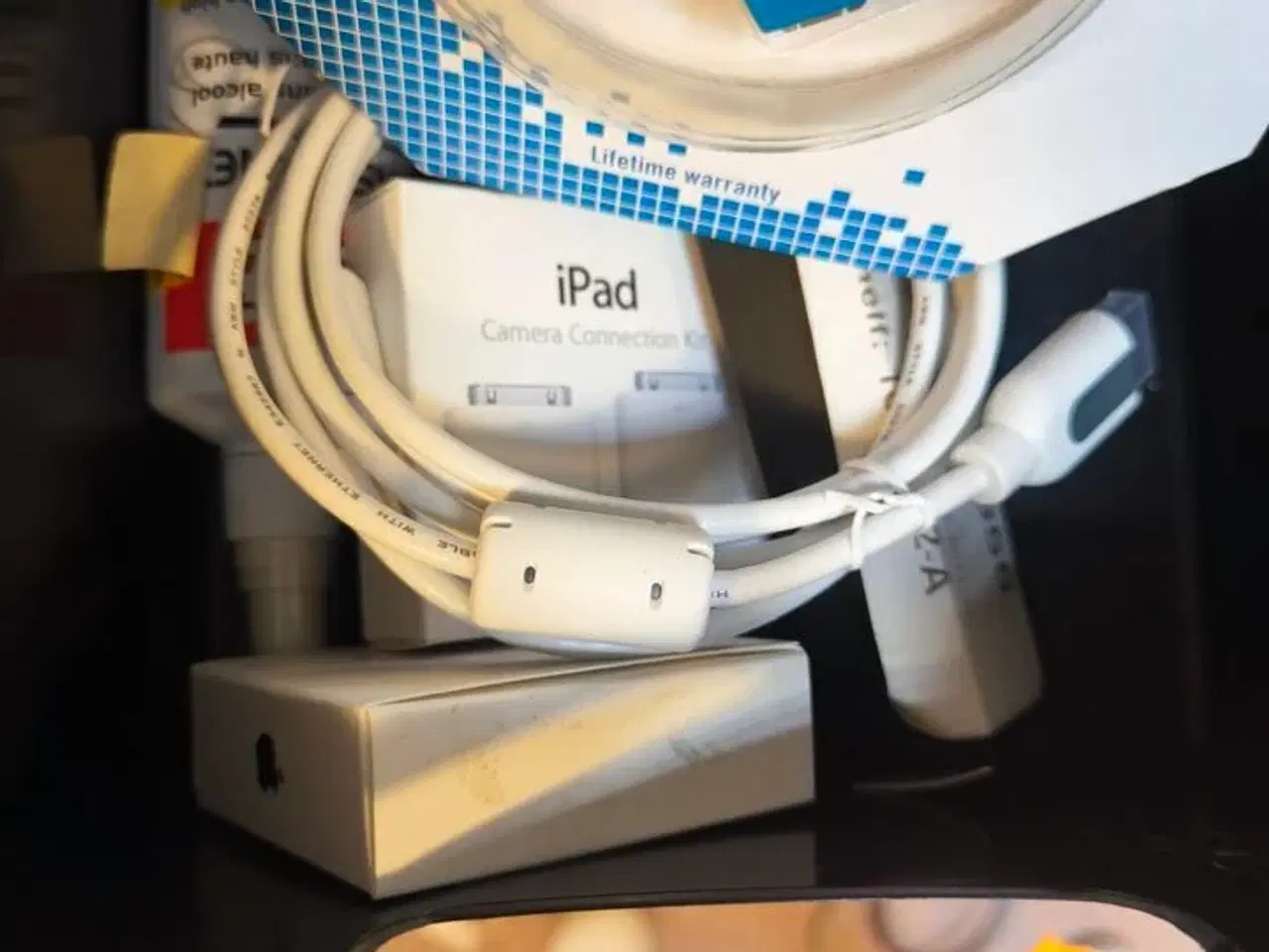 Billede 5 - Kasse med blandet IT udstyr (se billeder)