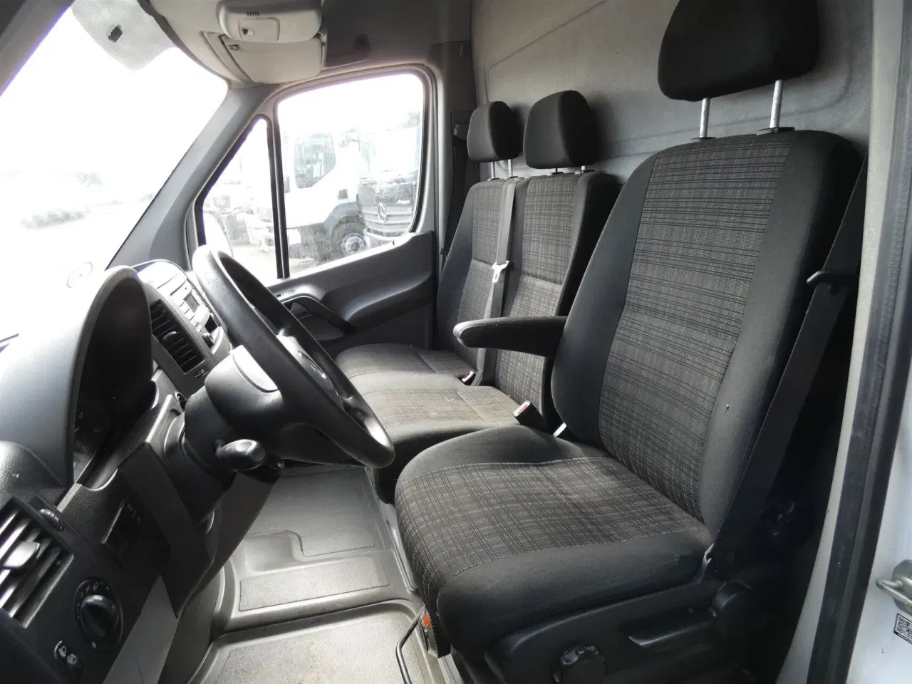 Billede 9 - Mercedes-Benz Sprinter 211 L2H1 2,1 CDI R2 114HK Van Aut.