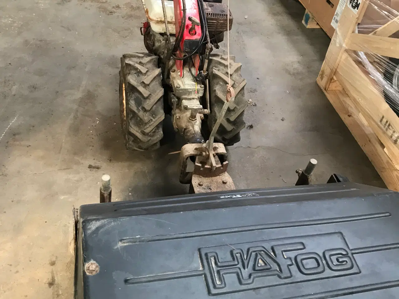 Billede 3 - NIBBI brik 3 fejemaskine frem og bak næsten ny kos