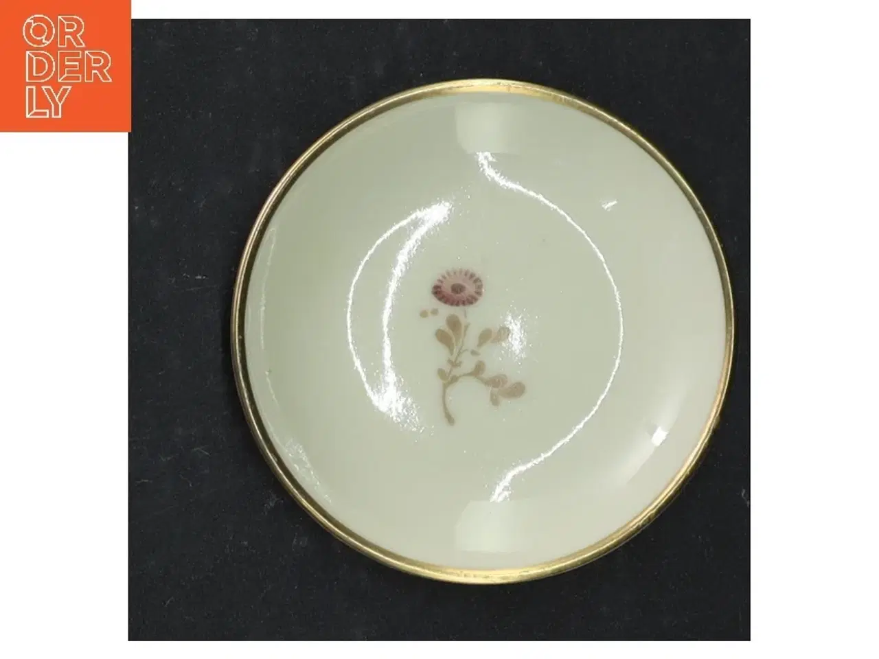 Billede 4 - Porcelænsfad med blomstermotiv fra B&G