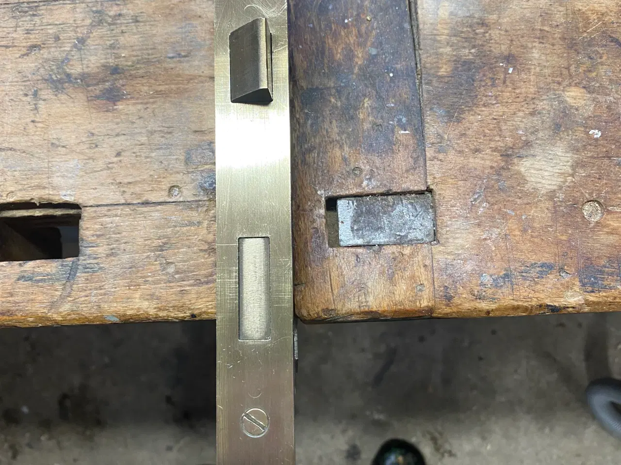 Billede 2 - Ruko låse kasse med messing stolpe