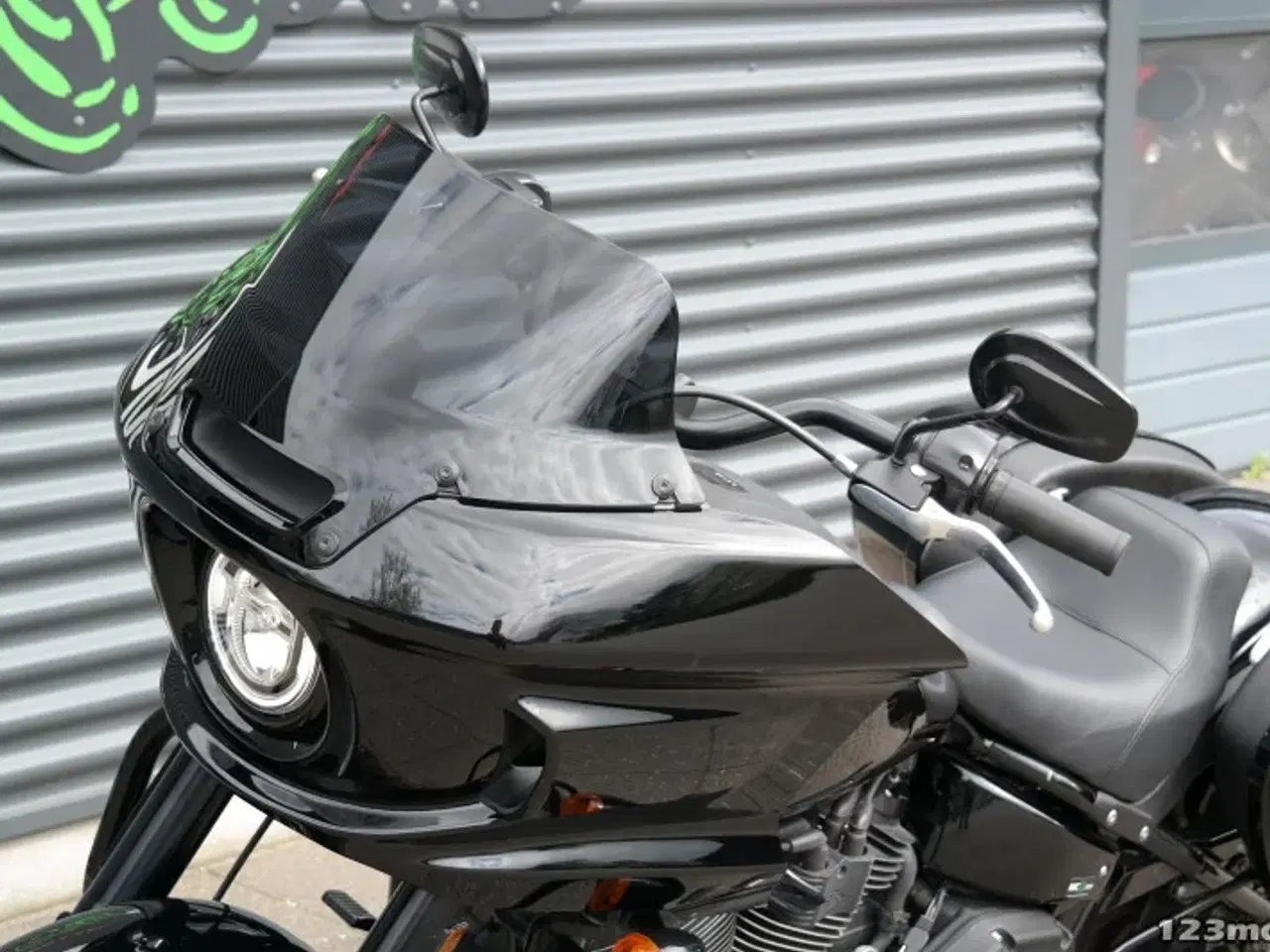 Billede 18 - Harley-Davidson FXLRST Low Rider ST MC-SYD       BYTTER GERNE