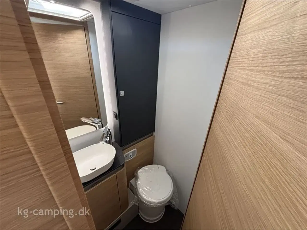 Billede 9 - 2026 - Adria Coral 670 DL   ADRIA CORAL 670 DL - 60 ÅRS JUBILÆUMS MODEL