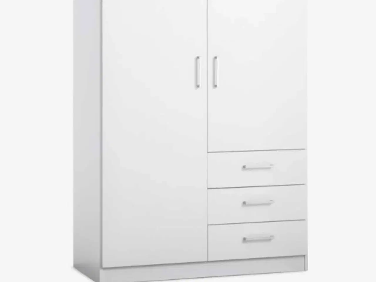 Billede 4 - Garderobeskab Fandrup fra Jysk