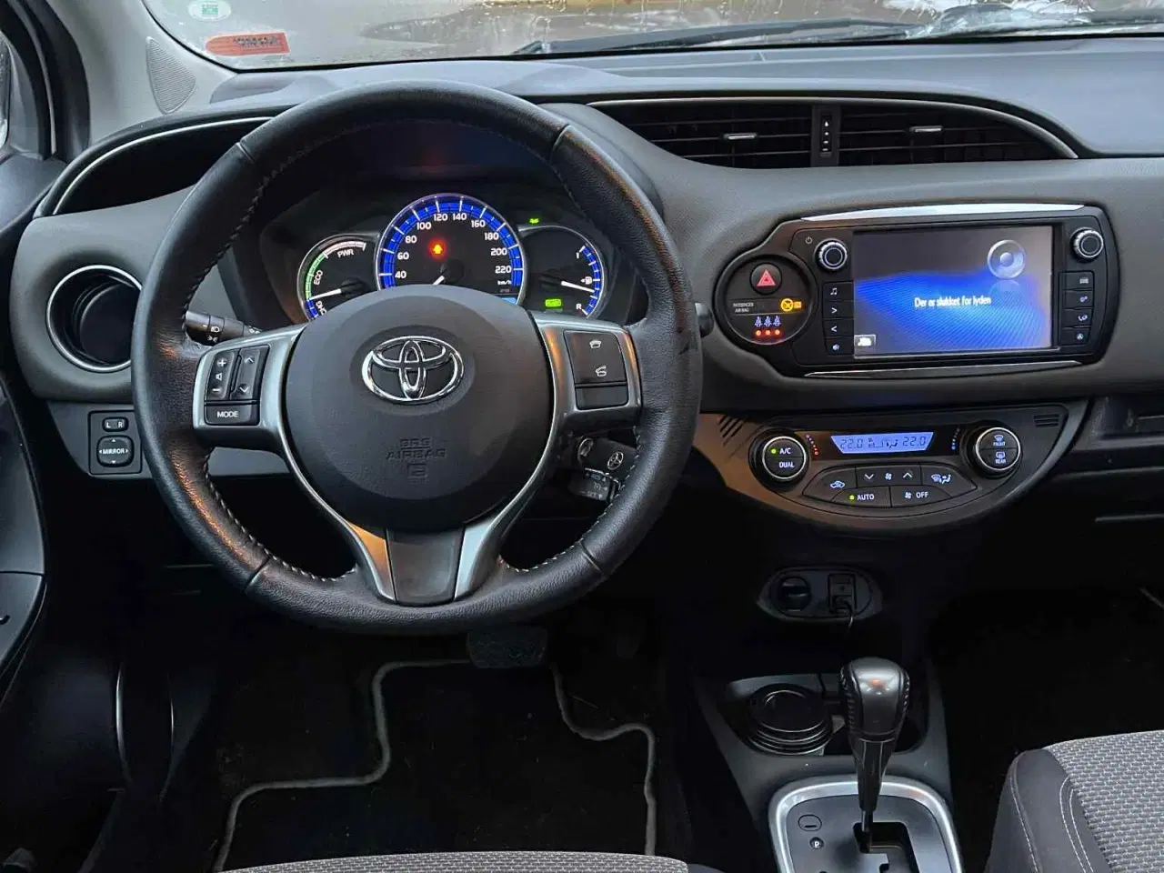 Billede 3 - Rigtig pæn Toyota Yaris hybrid H2 sælges 