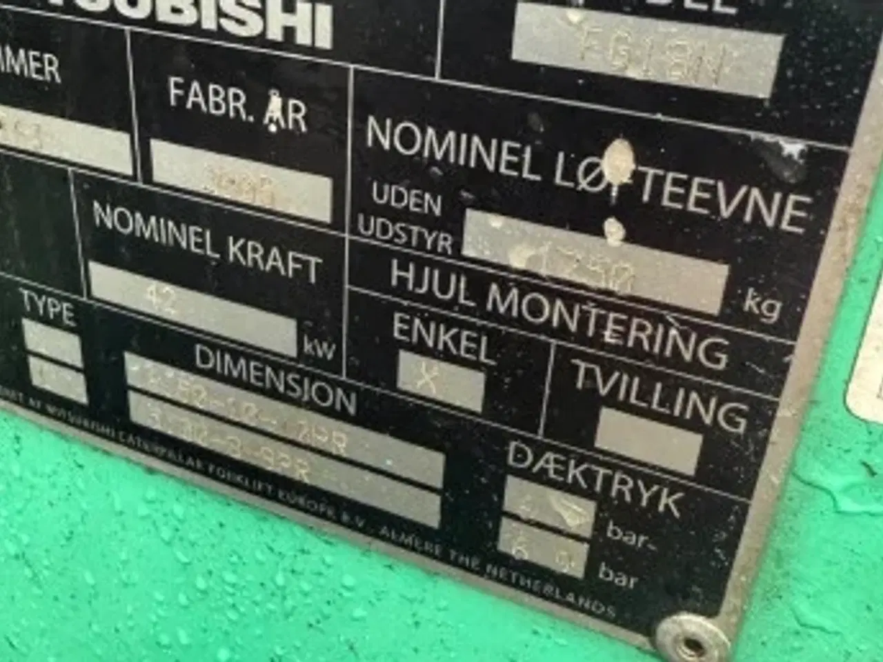 Billede 5 - Gaffeltruck med friløft