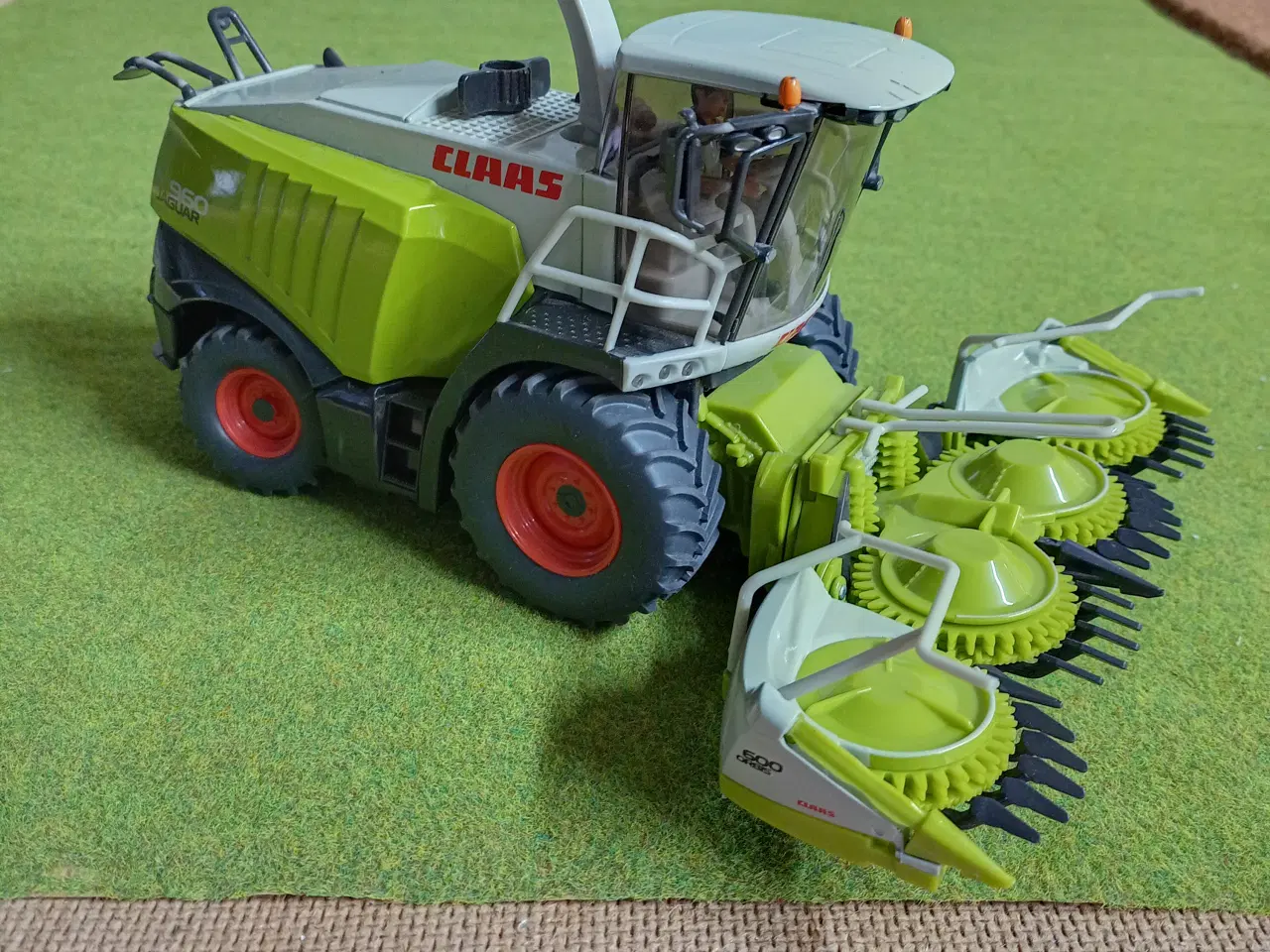 Billede 4 - Siku Claas finsnitter 