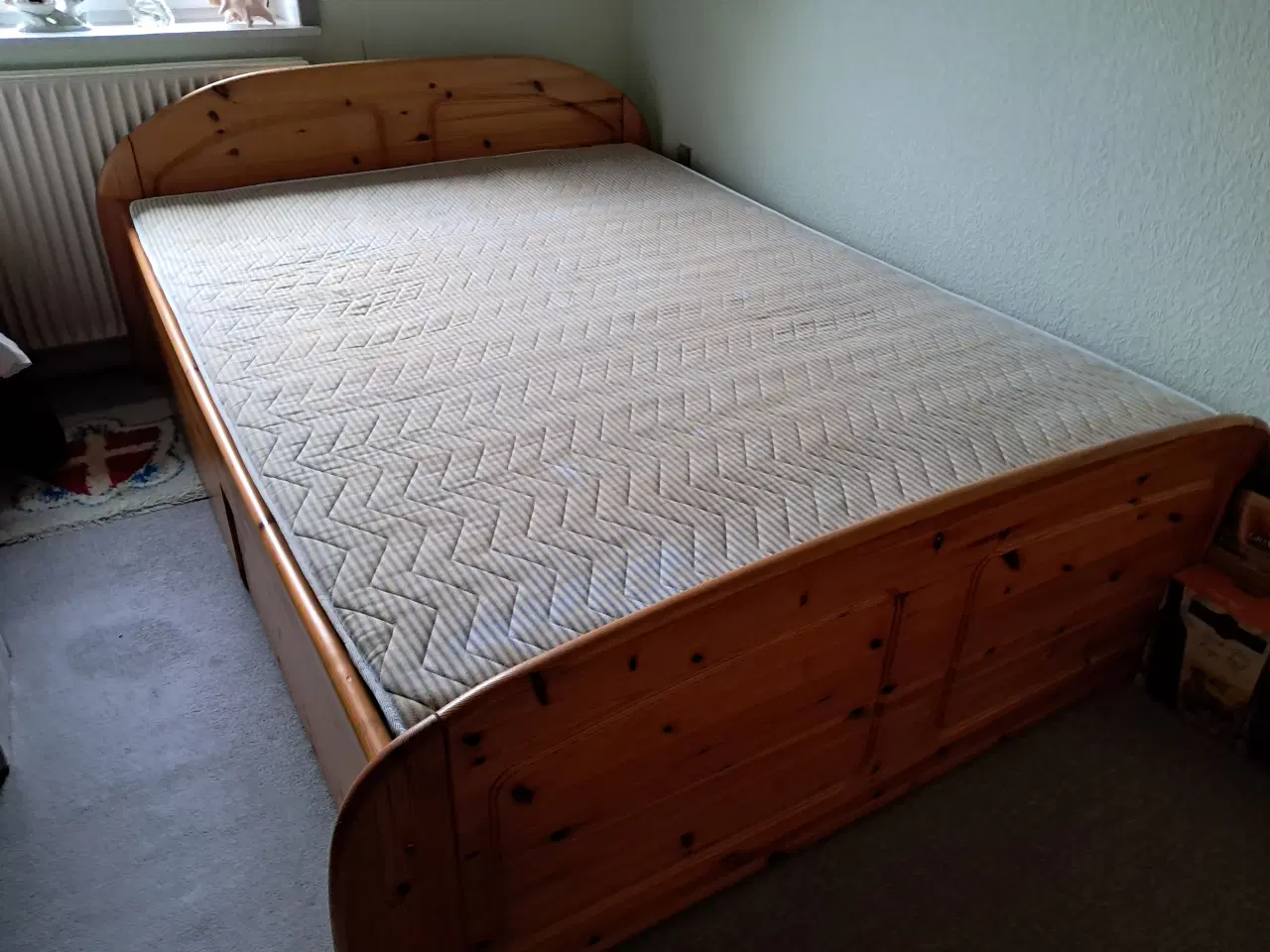 Billede 2 - Seng til salg