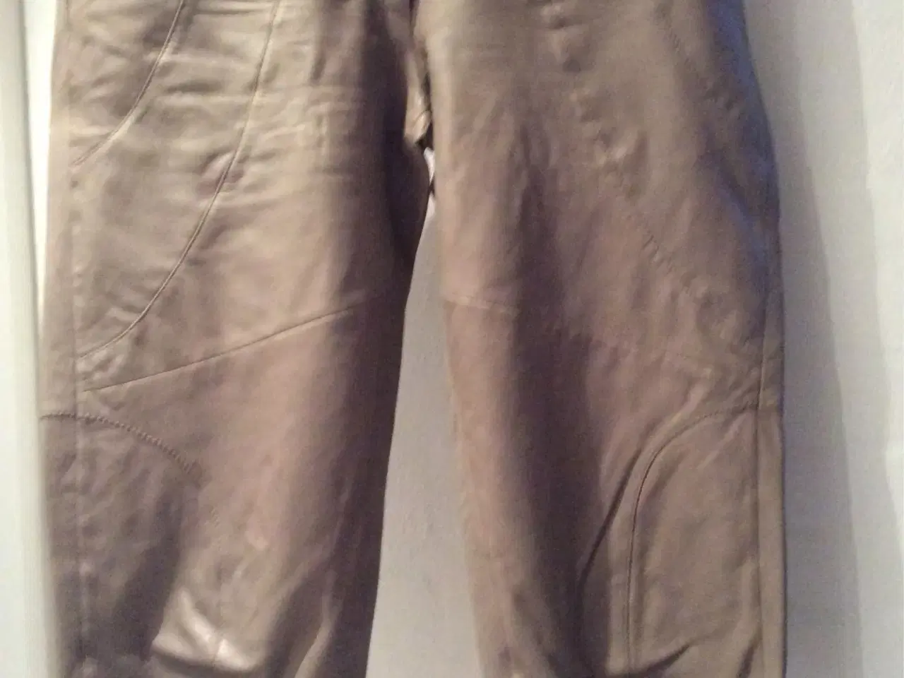 Billede 2 - Skind bukser