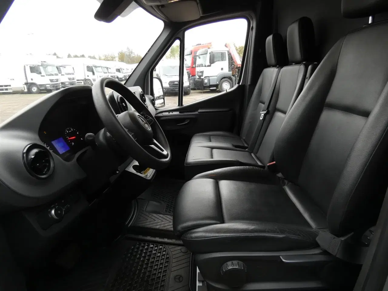 Billede 11 - Mercedes-Benz Sprinter 316 2,1 CDI A2 H2 RWD 163HK Van Aut.