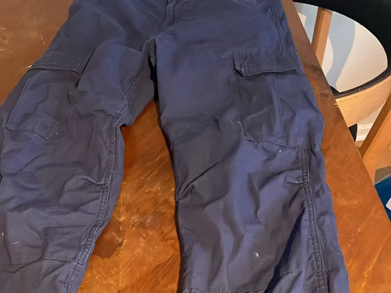 Billede 2 - Mørkeblå Cahart bukse