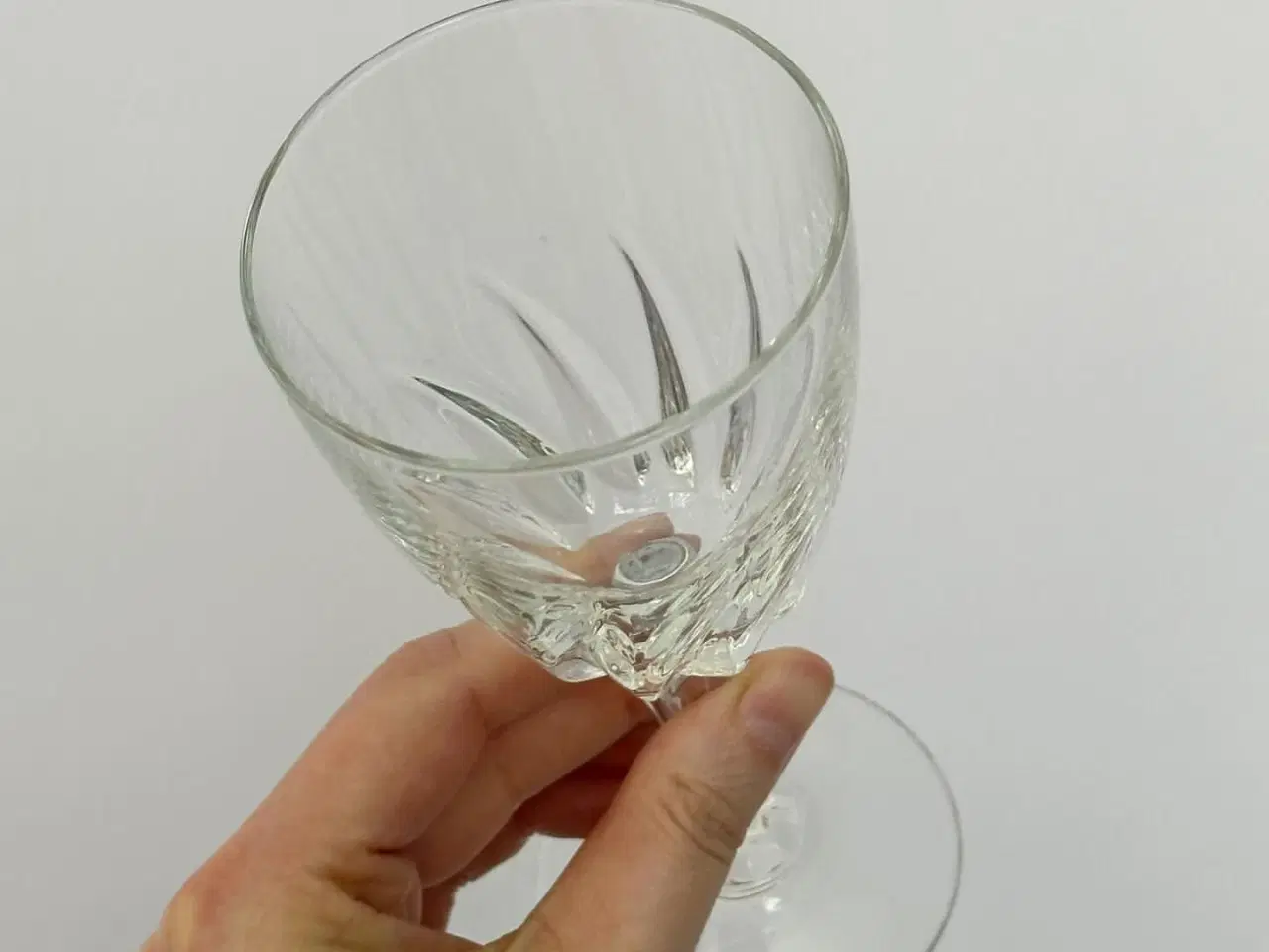 Billede 5 - Vinglas m swirl, 15,5 cm, pr stk