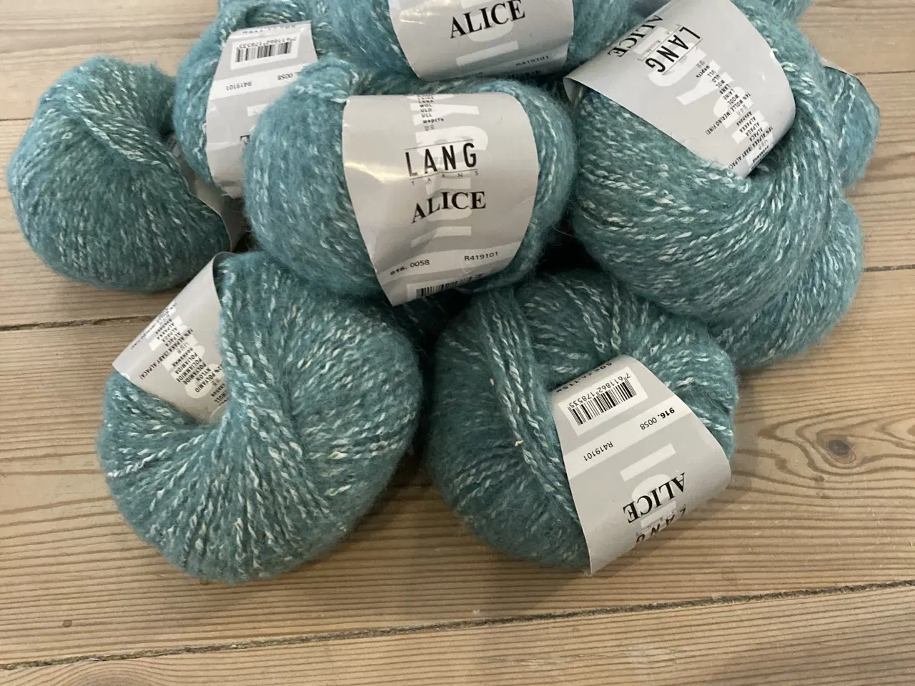 Billede 1 - 16 garnnøgler (Long Yarns Alice)