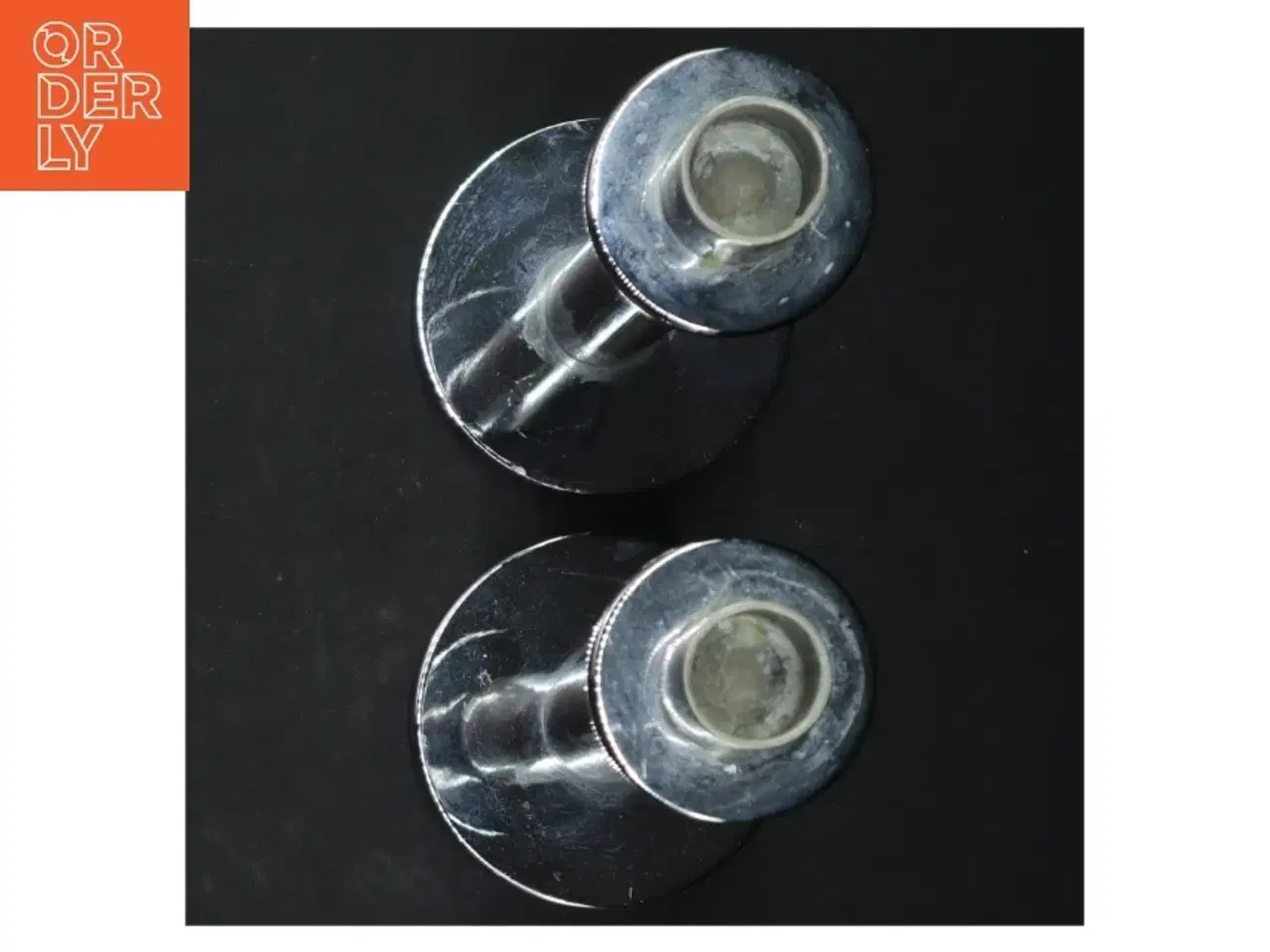 Billede 3 - Sæt med 2 lysestager i stål fra Herstal fra Herstal (str. 20 cm. 2 styk)