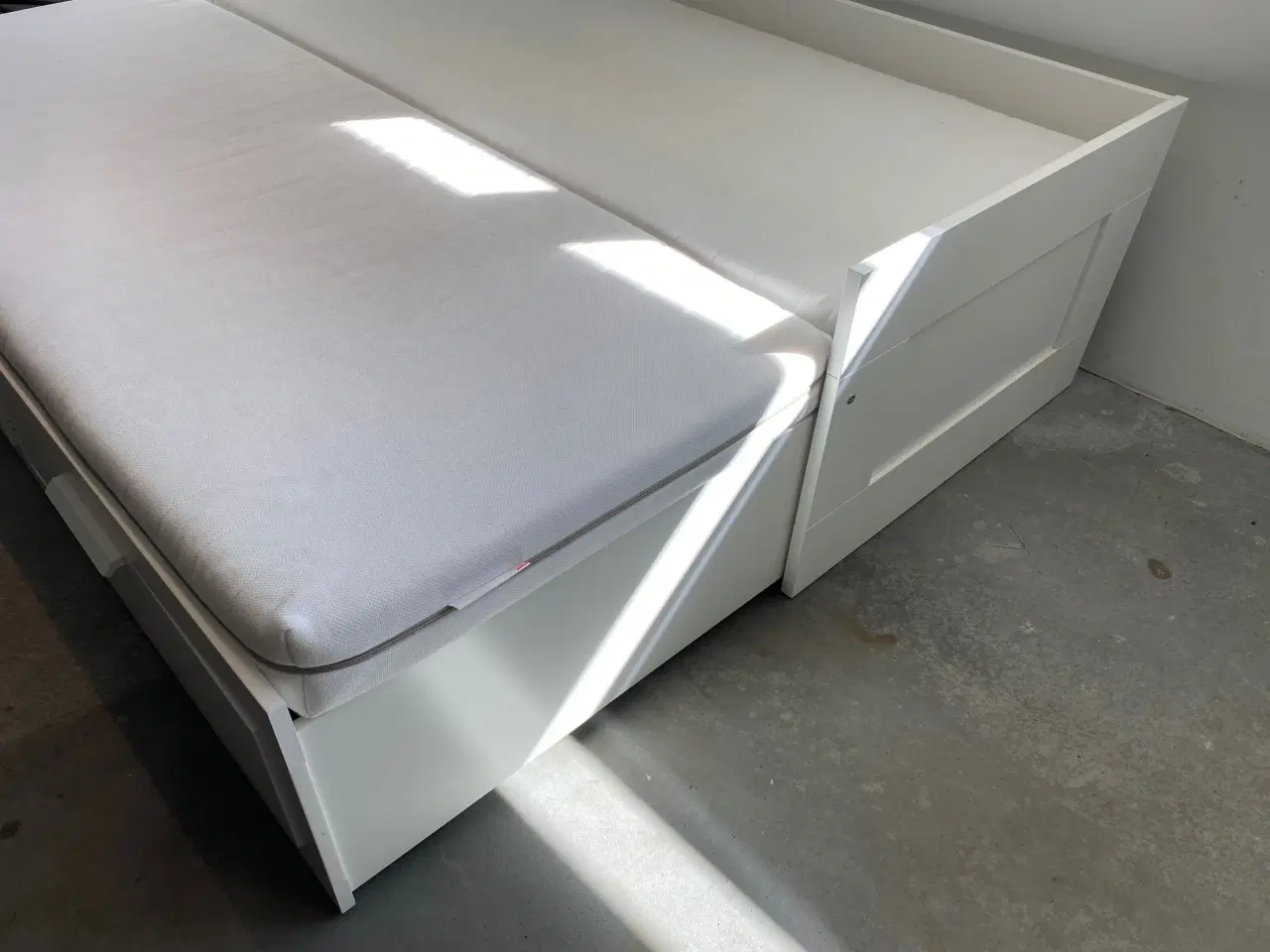Billede 4 - Seng/sovesofa