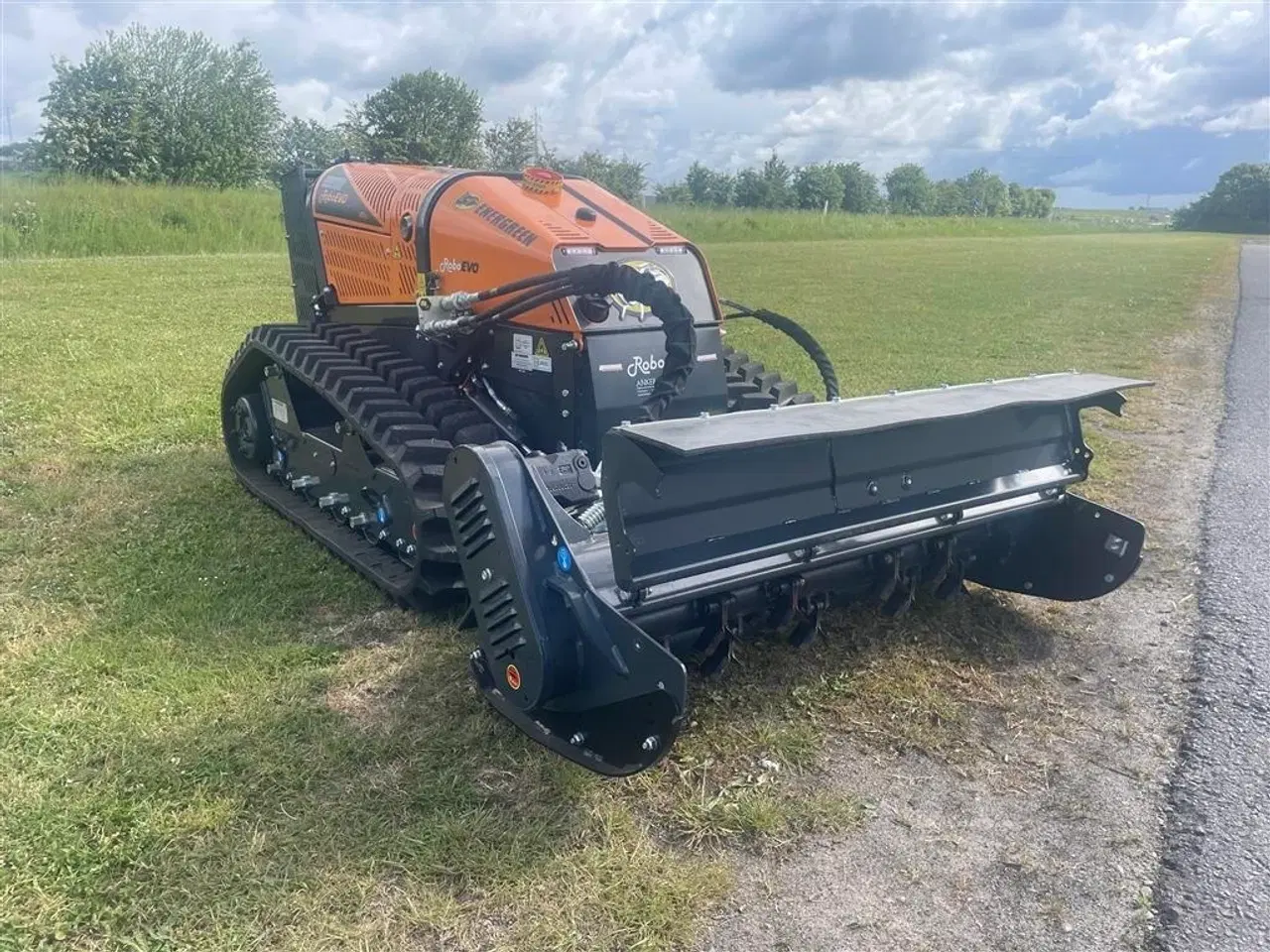 Billede 3 - Energreen RoboEVO Inkl. 130cm slagleklipper og Warn el-spil