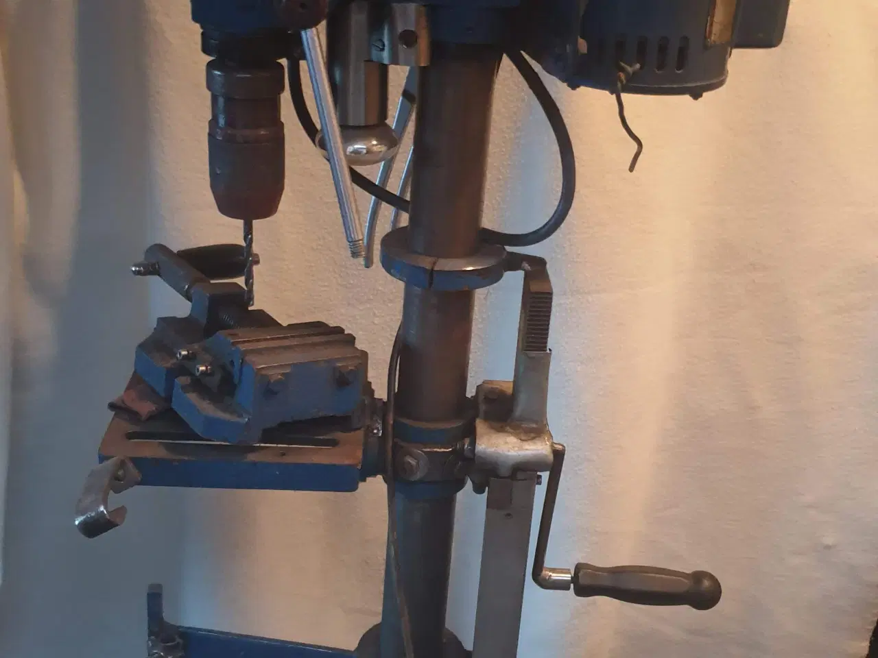 Billede 2 - Søjle boremaskine, saks og div, værktøj