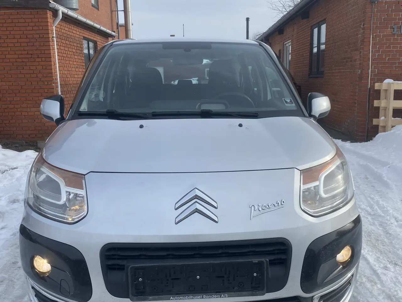 Billede 5 - God bil med 1 år til syn 🚘