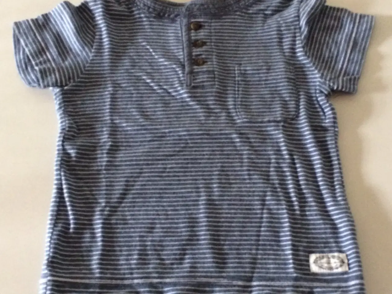 Billede 3 - Tøjpakke 18 stk. tøj str. 92