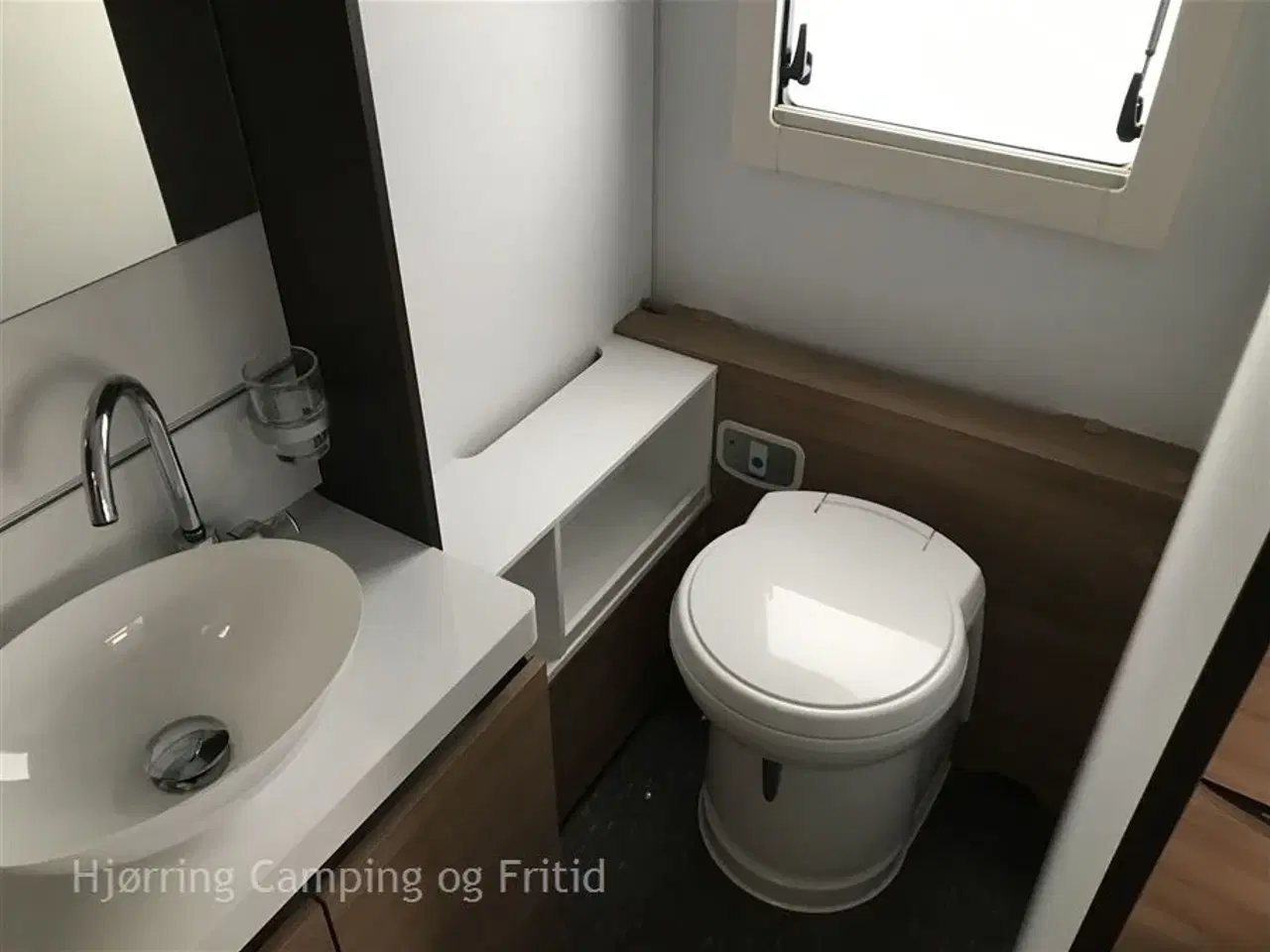 Billede 11 - 2019 - Adria Alpina 663 HT Alde Centralvarme