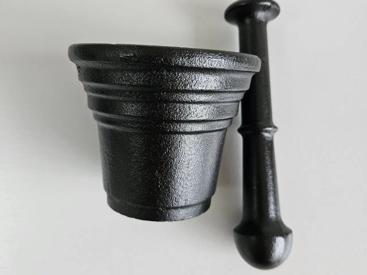 Billede 2 - Morter i støbejern 