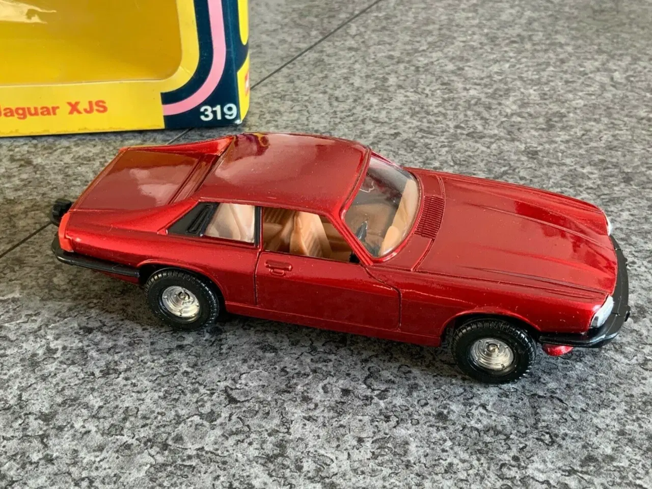 Billede 4 - Corgi Toys No. 319 Jaguar XJS, scale 1:36